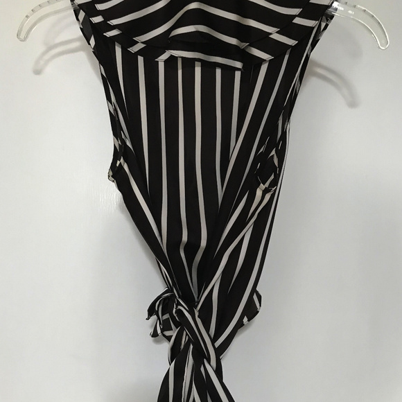 Chocolate Brown & Off White Sleeveless Wrap Blouse - Picture 2 of 3